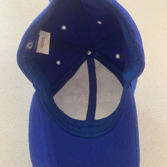 Authentic Chelsea FC hat - Picture 3 of 4
